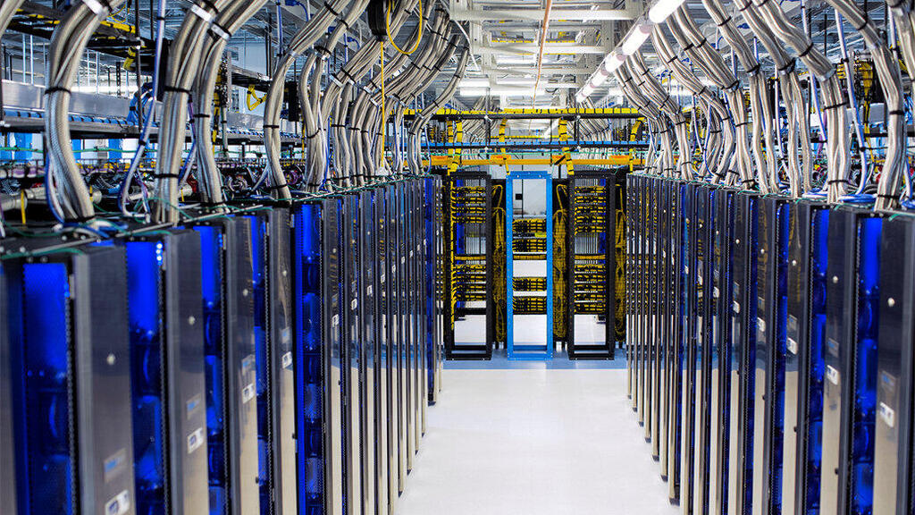 חוות שרתים דאטה סנטר