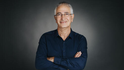 Lior Hanuka, CEO, HiCenter 