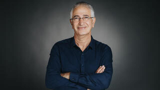 Lior Hanuka HiCenter