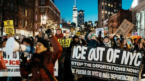 ארה"ב: אלימות סוכני ההגירה הציתה גל חרמות נגד ענקיות הטק