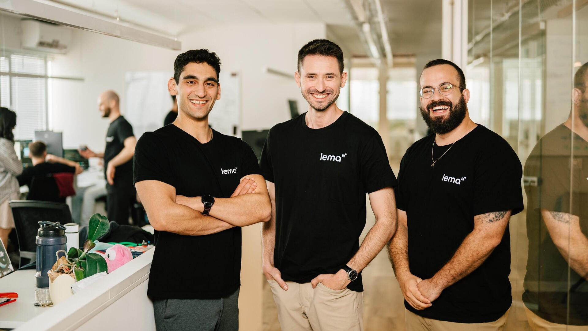 מייסדי Lema Ai: תומר רויזמן, אדי דובז'יק ועומר יהודאי