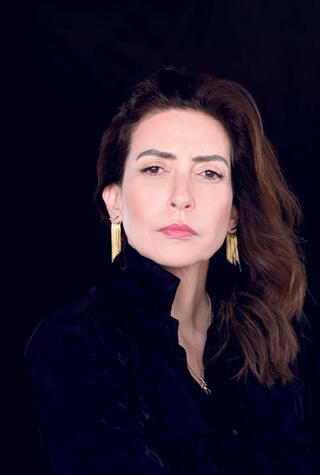 פנאי ריימונד אמסלם שחקנית