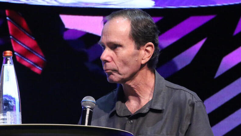 כנס TECH TLV - רוני פרידמן סגן נשיא ב Apple העולמית ומנכ"ל Apple ישראל בשיחה עם עומר כביר