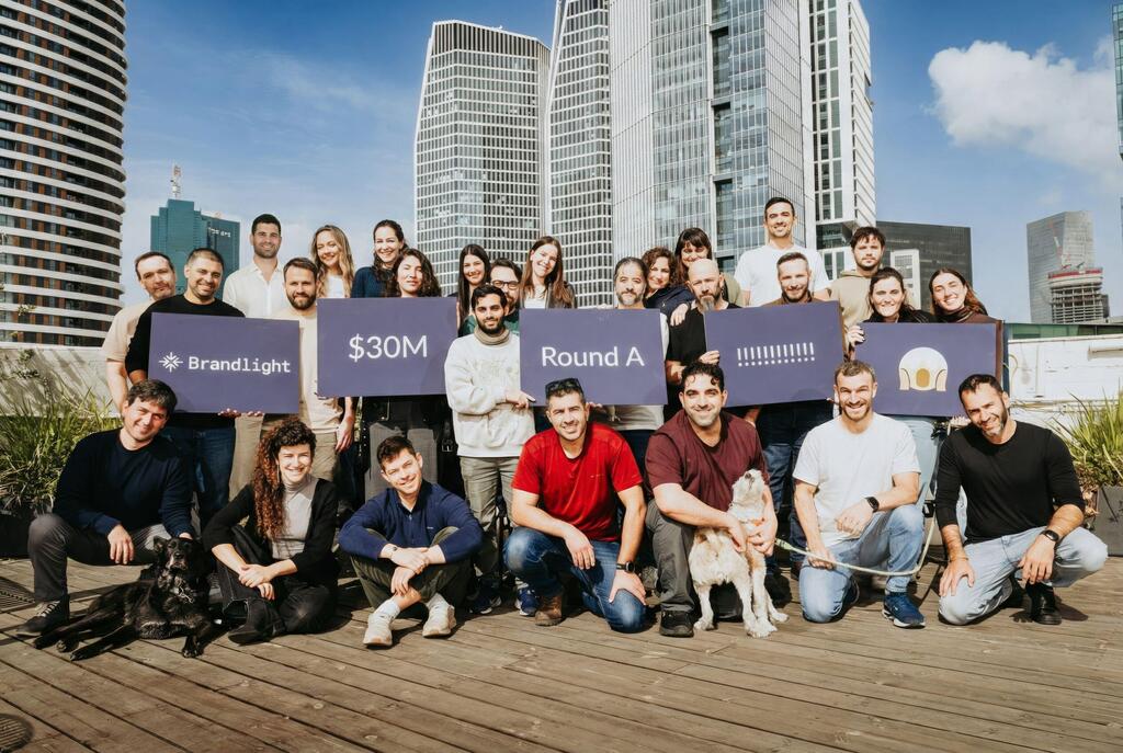 צוות ברנדלייט Brandlight