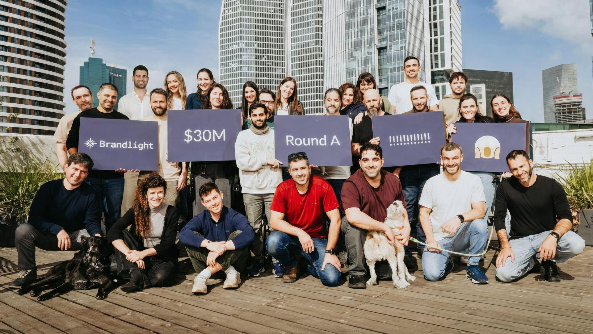 צוות ברנדלייט Brandlight