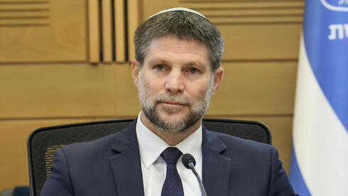 בין חל"ת לחלטורה: איך הצליח סמוטריץ' לבלבל את העובדים דווקא בזמן מלחמה