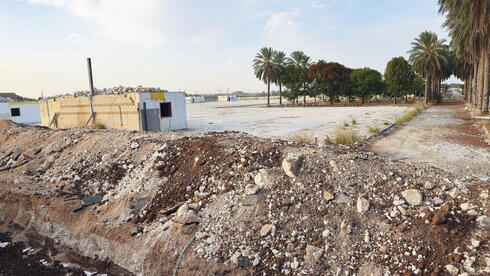 שעון החול התאפס: תוכנית הענק למתחם ירקונים מוגשת מחדש