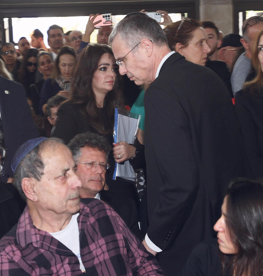 יריב לוין ונשיא העליון יצחק עמית