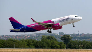 מטוס של וויז אייר וויזאייר