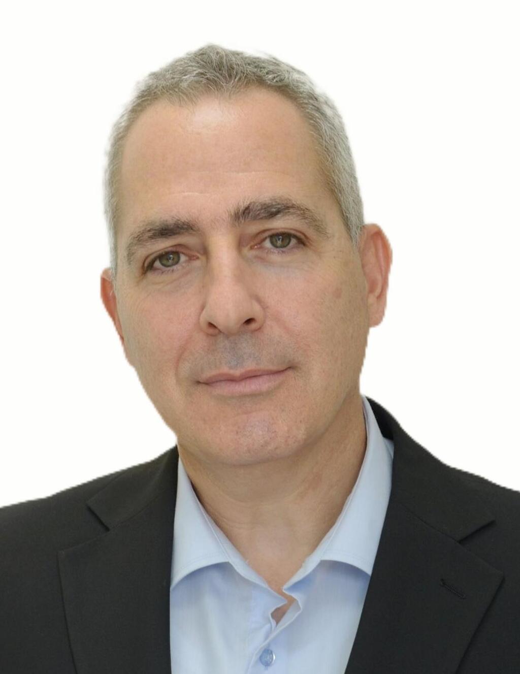 עו"ד צבי שוב