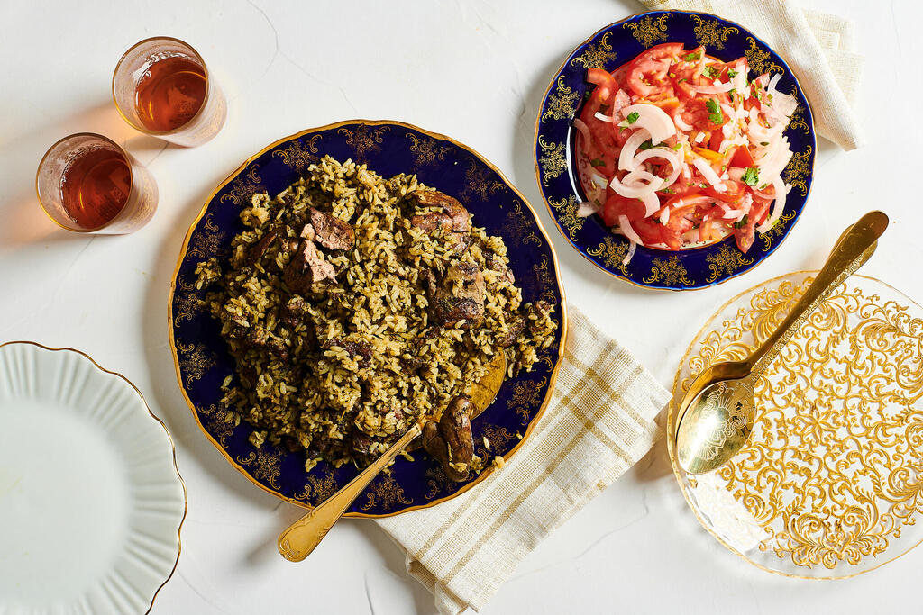 הבחש מנה בוכרית קלאסית של אורז עם בשר ועשבי תיבול של בלוגר האוכל רון יוחננוב פנאי
