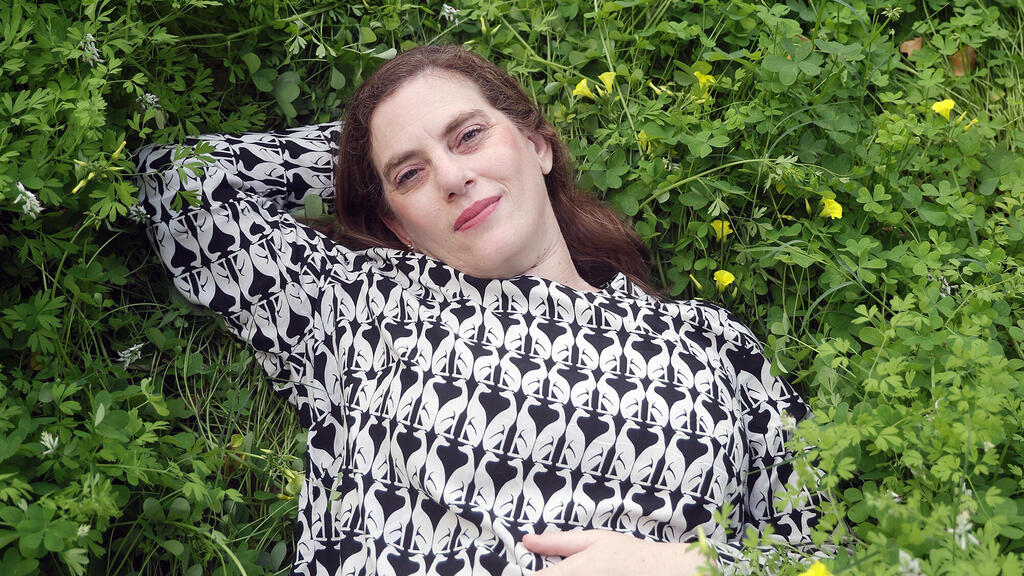 העיתונאית והסופרת יעל שרר פנאי