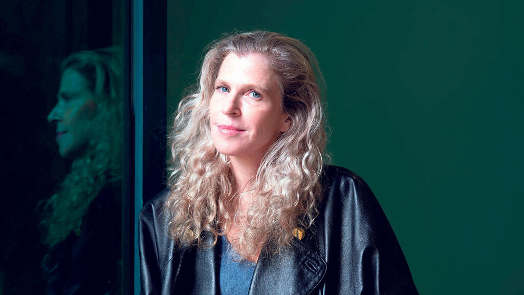 פנאי דנה עדן מפיקה של הסדרה טהרן