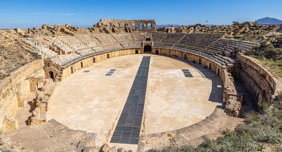 פוטו אמפיתאטרון Uthina תוניס 