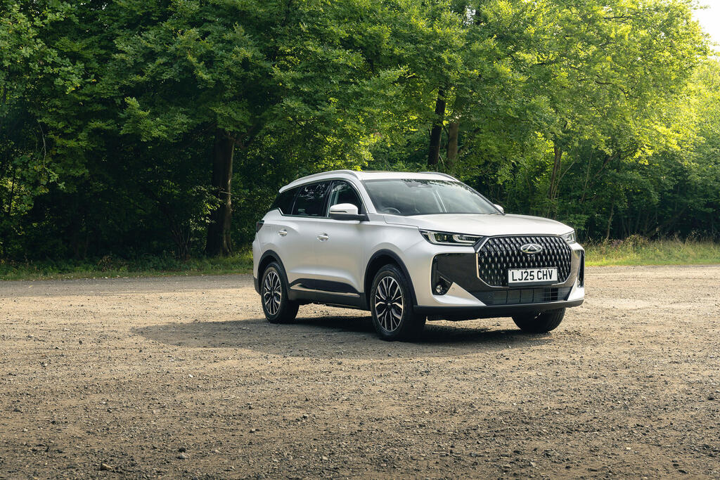 צ'רי טיגו 7 פלאג אין הייבריד