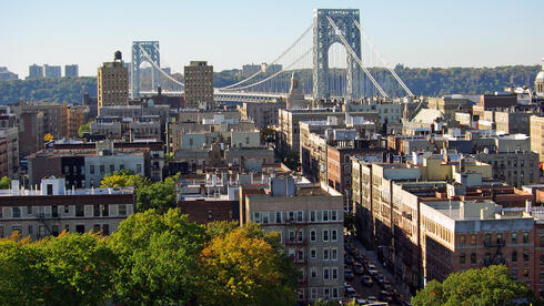 חולדות, נזילות ואישום פלילי: האם ״בעל הבית הגרוע בניו יורק״ בדרך לכלא?