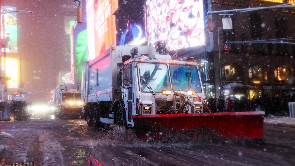 סופה סערה 2 ניו יורק 23.2.26