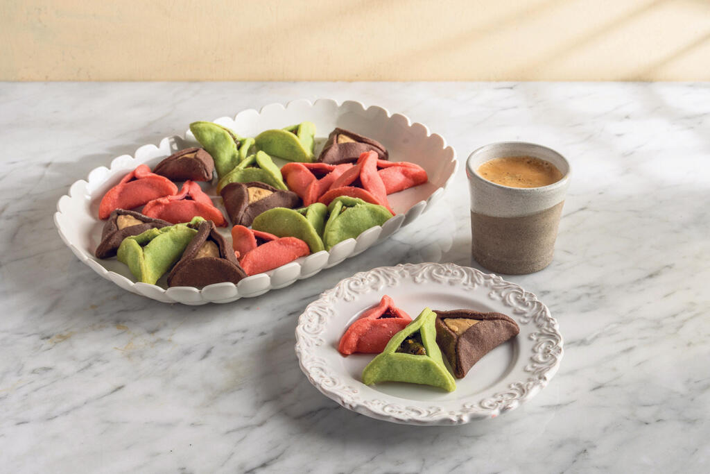 פנאי פורים אוזני המן בית קפה מתוקה