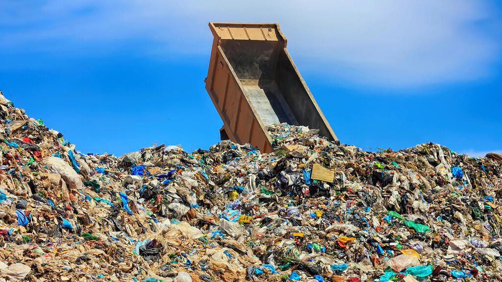 זבל מזבלה אתר הטמנת פסולת