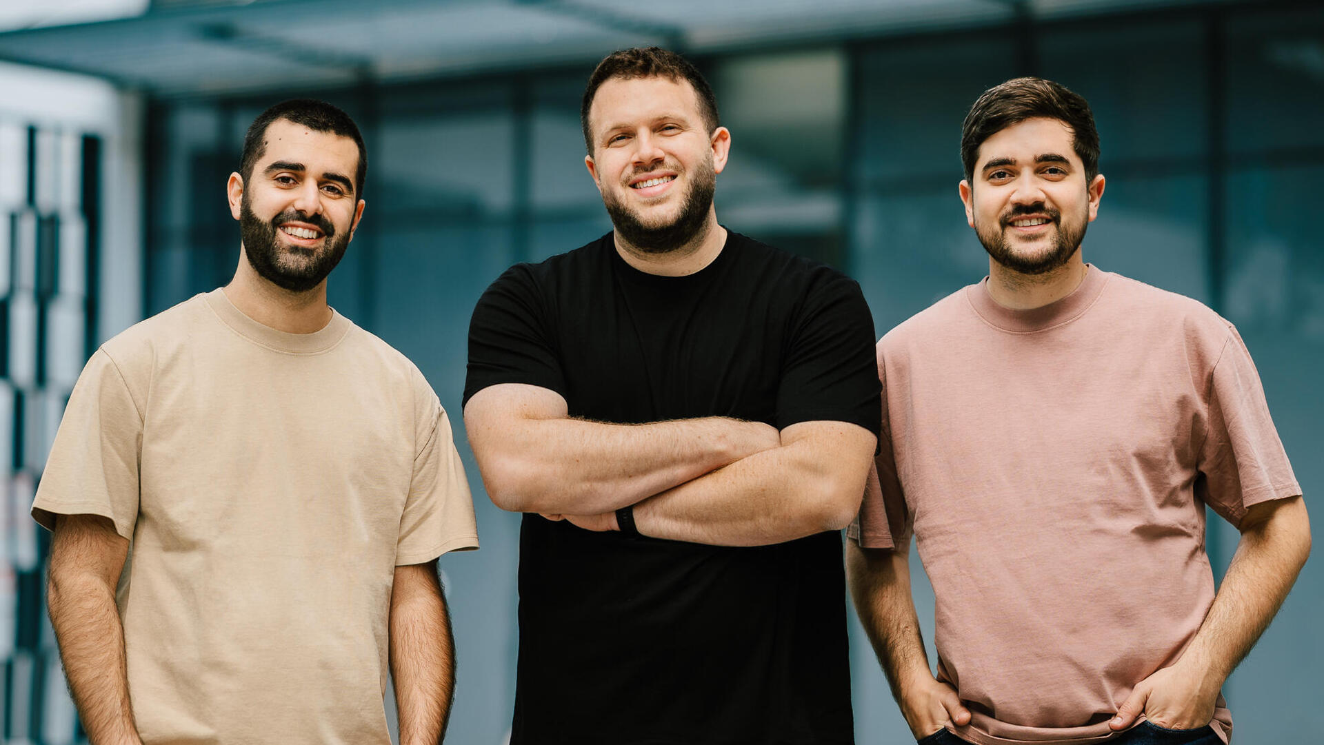 מייסדי אסטליה מימין נדב אוסטרובסקי אלון נוי רועי רג'ואן