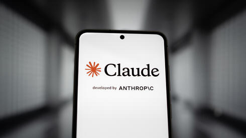 הצ’טבוט והכנסייה: המפגש המפתיע בין אנתרופיק למנהיגי הנצרות | כלכליסט