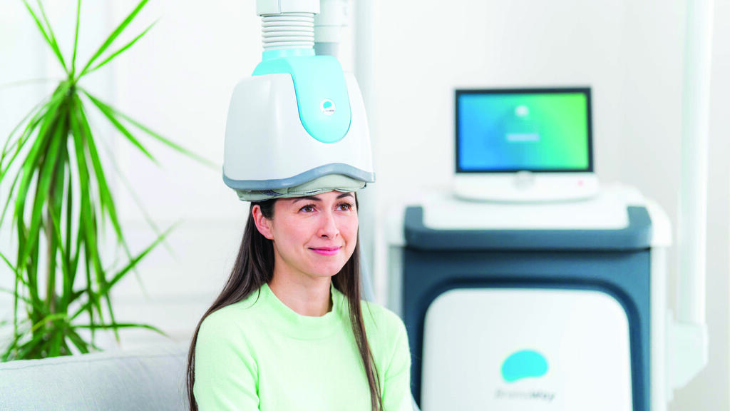 קסדה של בריינסוויי גירוי מוחי טיפול דיכאון