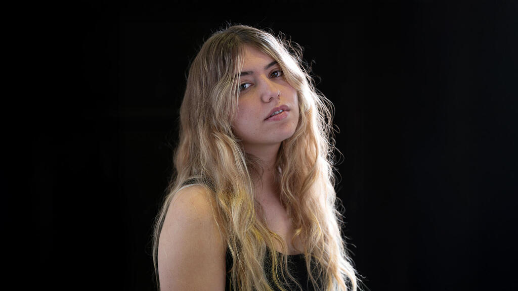 עלמה גוב. "מפחיד אותי שלא תהיה לי יותר השראה ושאני לא אהיה מוזיקאית" (צילום: יובל חן איפור: נעמי דלאל) הזמרת יוצרת כותבת ומלחינה עלמה גוב פנאי