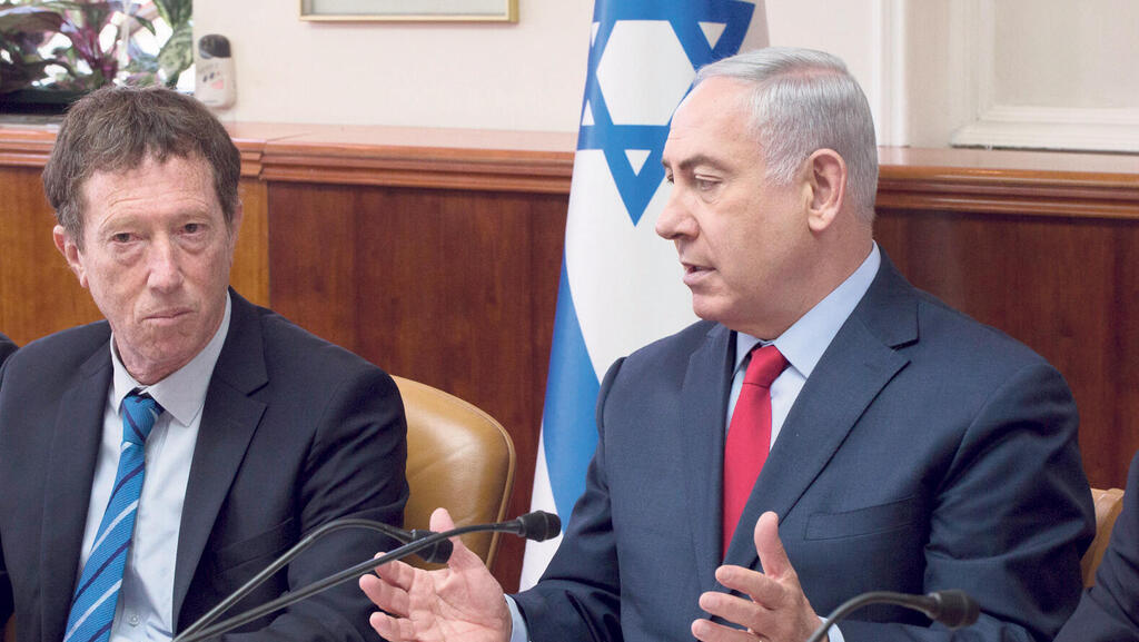 בנימין נתניהו ראש הממשלה ו אבי שמחון יור המועצה הלאומית לכלכלה