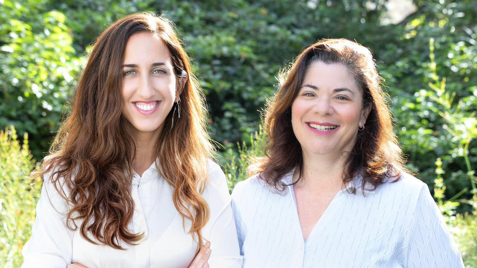 מימין היזמיות תמי מן ו הילה רום משיקות היום את FutureFirst קרן הון סיכון חדשה 