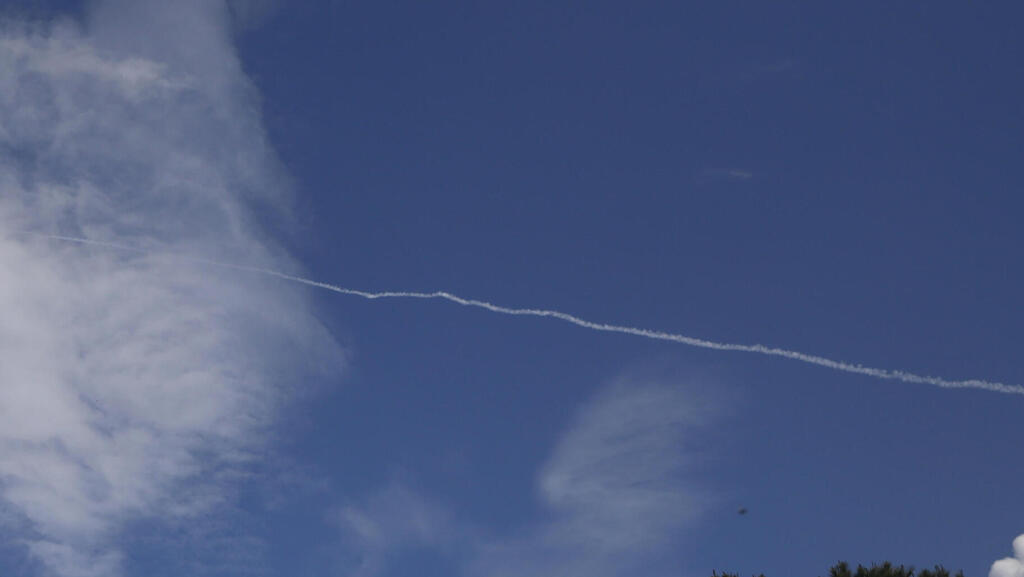 יירוט במרכז במהלך "שאגת הארי". הנתונים מחדדים את הדילמה הביטחונית הקשה (צילום: Amir Levy/Getty Images) מלחמה עם איראן יירוט במרכז שאגת הארי 28.2.26
