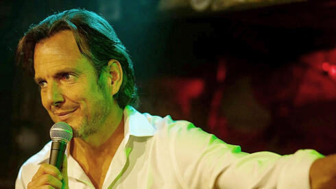 זה עובד, בערך: סטנד־אפ כסוג של תרפיה