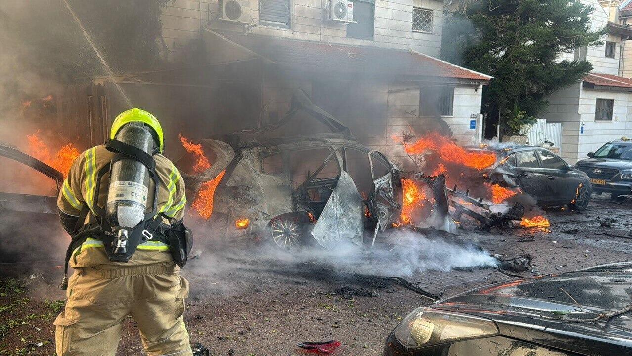 ראש העין נפילה רסיס תקיפה איראן שיגורים אזעקות עשן מבצע שאגת הארי