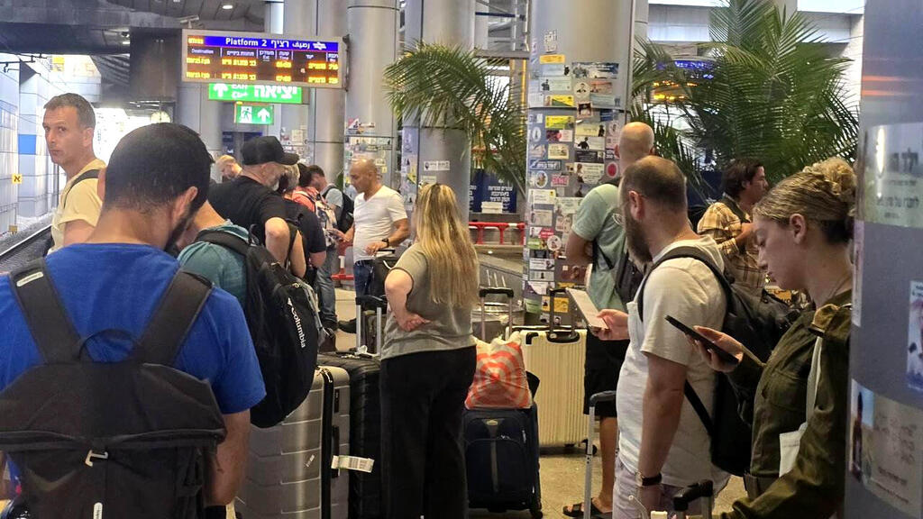 תחנת הרכבת בנתב"ג. לראשונה מאז 7 באוקטובר הופעלו רכבות בשבת (צילום: רכבת ישראל) תחנת רכבת ב נתב"ג