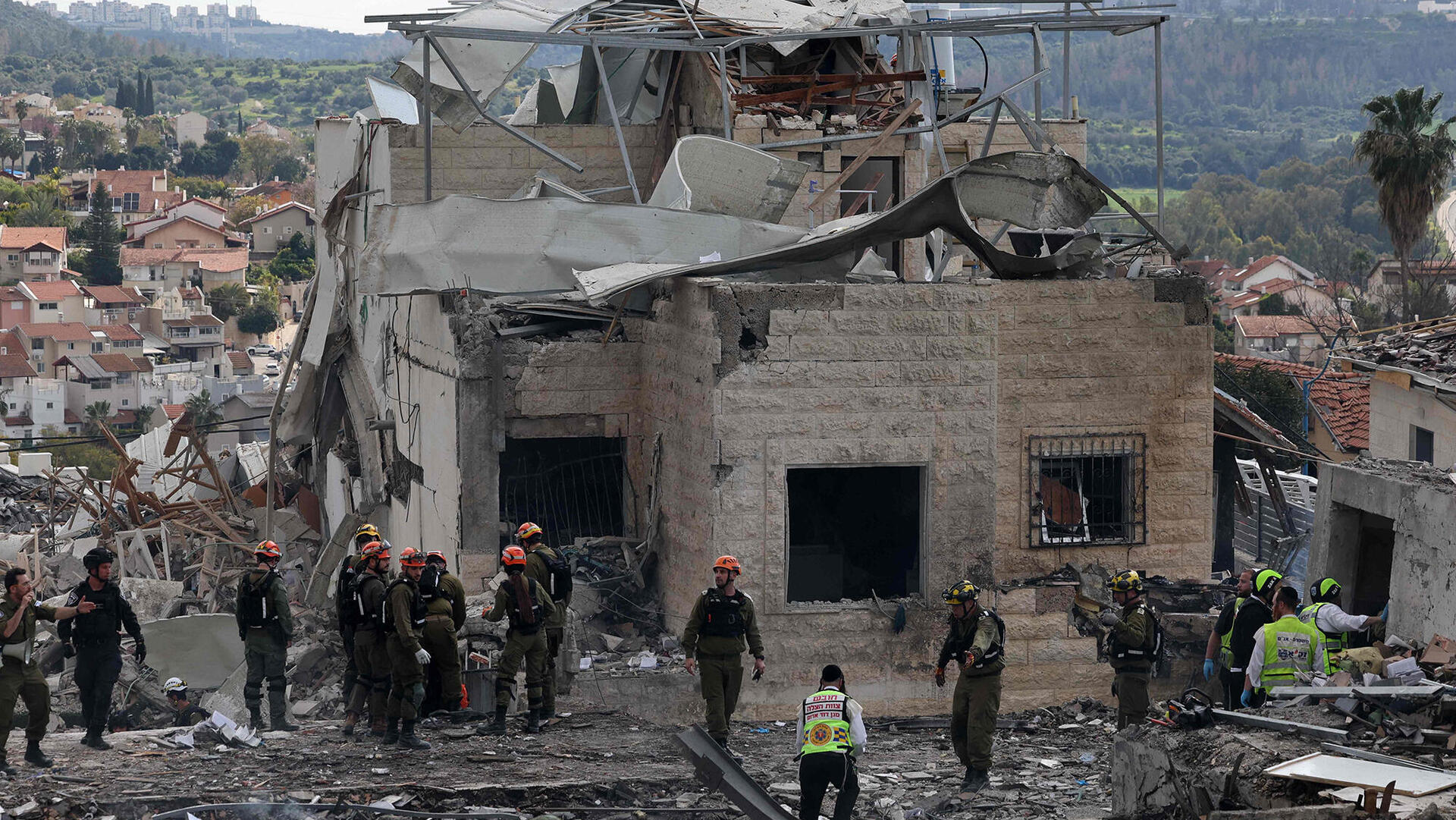 חורבן הרס באתר נפילת טיל איראני ב 1.3.26 כחלק ממלחמת איראן