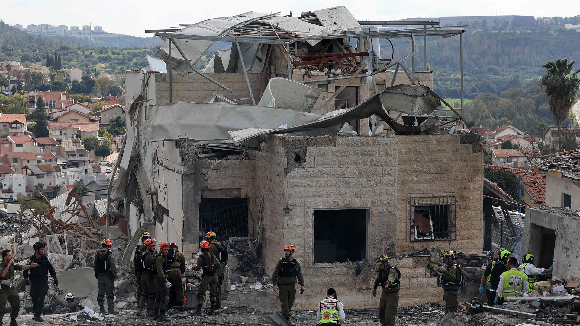 חורבן הרס באתר נפילת טיל איראני ב 1.3.26 כחלק ממלחמת איראן