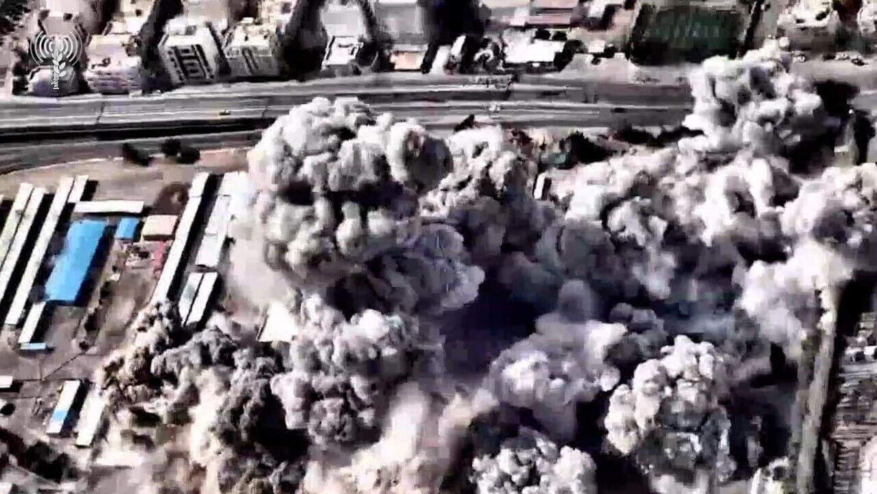 תיעוד ראשון מ המטס מטוסים של חיל האוויר בלב טהרן איראן מבצע שאגת הארי