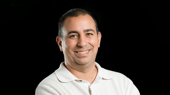 עמיר פישלוב