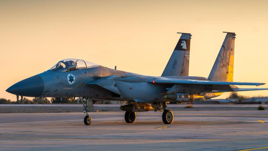 חיל האוויר טייסים תקיפה איראן משגרים תיעוד נחיתה מטוסים טהרן מבצע שאגת הארי