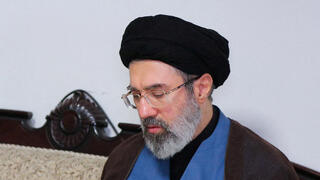 מוג'תבא חמינאי הבן של עלי חמינאי