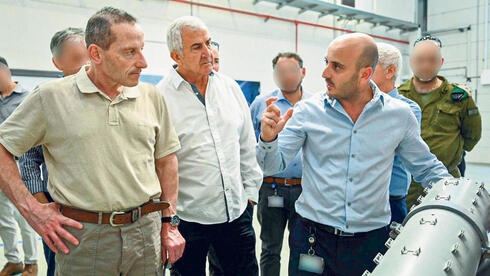 ההנחיה הביטחונית: להגביר ייצור אמצעי לחימה אוויריים