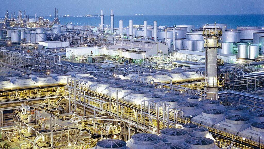 מתקן זיקוק של ארמקו ב ראס טאנורה ראס תאנורה ראס טנורה סעודיה