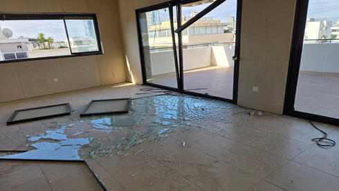 שבוע לפני המסירה: פגיעת הטיל בת”א ששיבשה את חייהם של דיירי ביל”ו | כלכליסט