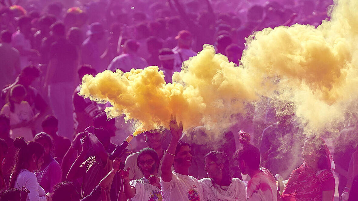 פוטו פסטיבל הולי הודו 2026 אקסטזה מאטורה 