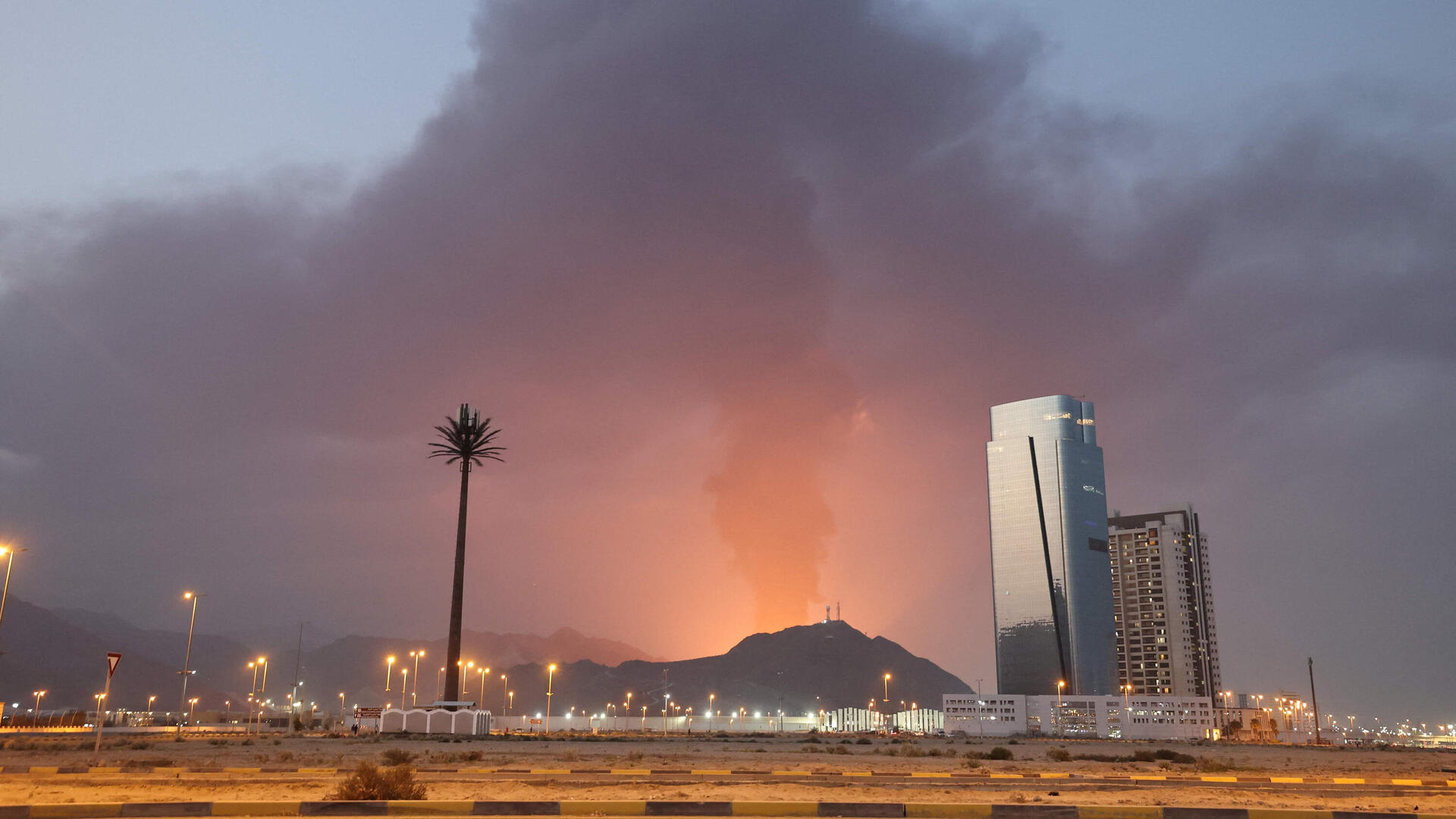 פיצוץ ב איחוד האמירויות בעקבות התקפה של איראן 5.3.26
