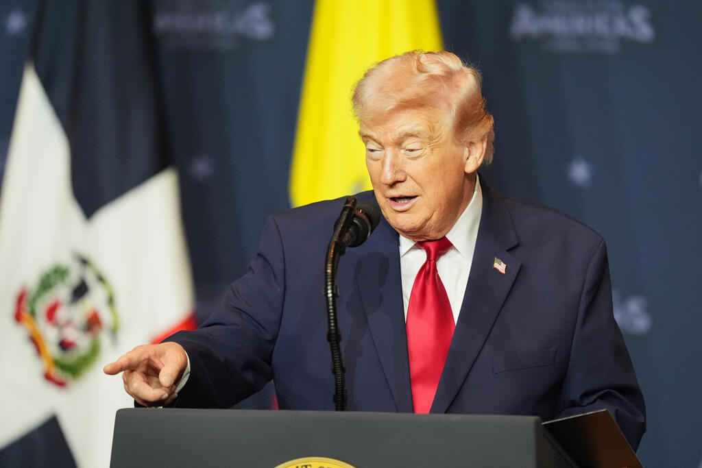 נשיא ארה"ב דונלד טראמפ 7.3.26 ב פסגה שבה הוא מארח מנהיגים מיבשת אמריקה