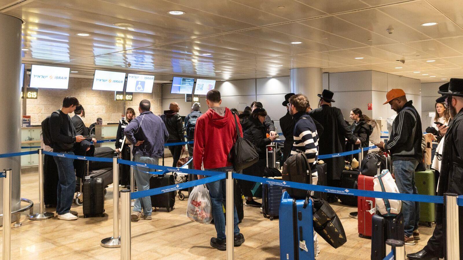 טיסות יוצאות נתב"ג שאגת הארי מלחמה עם איראן 8 במרץ 2026