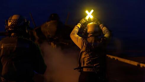 תעמולה בעידן הטיקטוק: הבית הלבן מציג את המלחמה עם איראן כמו משחק מחשב