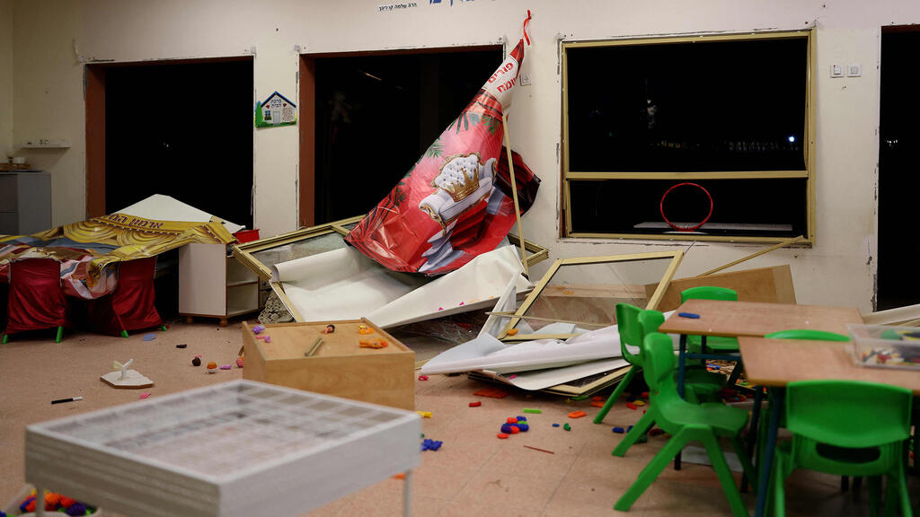 פגיעה ישירה טיל טילים איראן ב גן ילדים ב רמלה