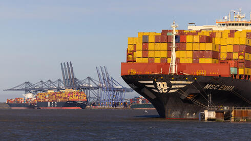 צילום: בלומברג חברות הספנות מקפיצות את מחירי התובלה והיבואנים מזהירים מעליות מחירים