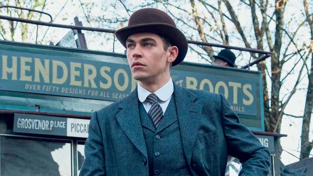 מתוך הסדרה שרלוק הולמס הצעיר גאי ריצ'י פנאי